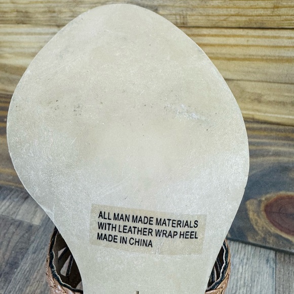 Report Women's Brown Cutout Heels 7.5 - Picture 4 of 5